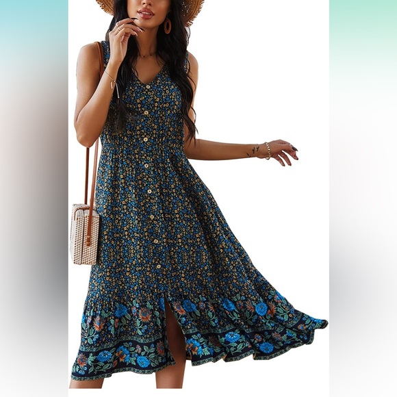 Dresses & Skirts - Bohemian floral dress with faux button front. Size medium.